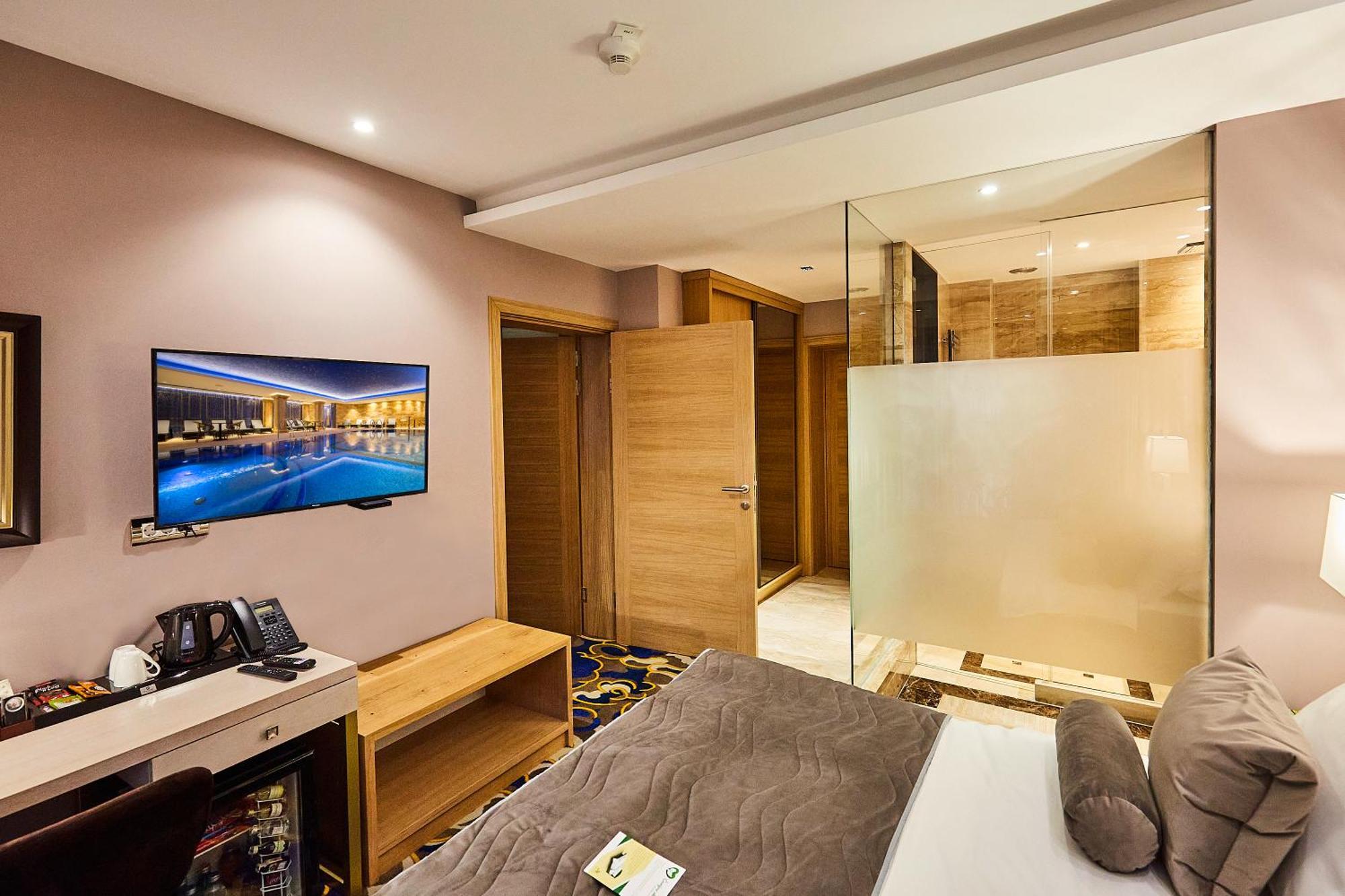 A Hoteli - Hotel Park Vrnjačka Banja Exteriér fotografie A room at the hotel